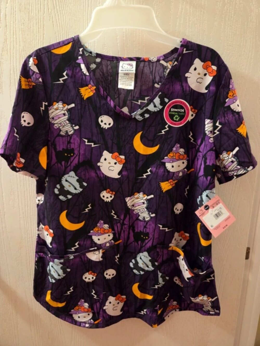 Halloween Hello Kitty Halloween scrub top. Size small
